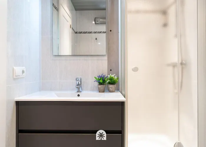 Mediterranean Way - Cye 112 アパート サロウ